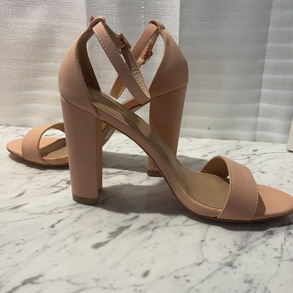 light Coral pink heels - Picture 2 of 2